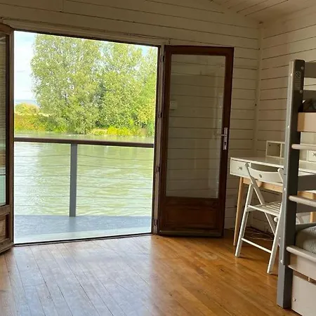 شاليه Chalet Avec Vue Sur Le Rhone *