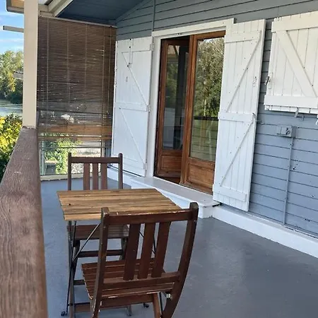 Chalet Avec Vue Sur Le Rhone شاليه Chavanoz