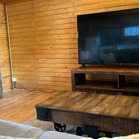 Chalet Avec Vue Sur Le Rhone شاليه Chavanoz