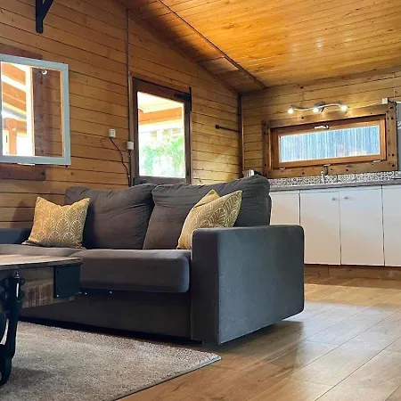 Chalet Avec Vue Sur Le Rhone شاليه